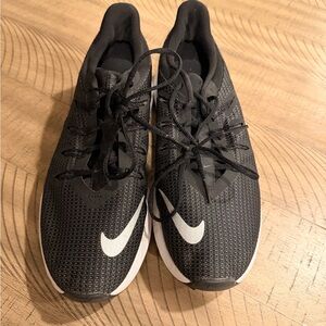 Nike Black Running Shoes Women’s Size 8.5 – Lightweight Training Sneakers